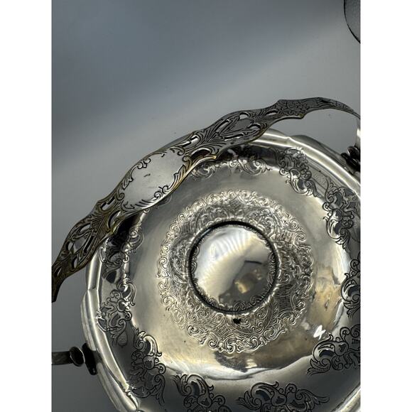 Viking Silver‎ Plate Swing Handle Candy Bride basket floral scroll engraved - Picture 2 of 6
